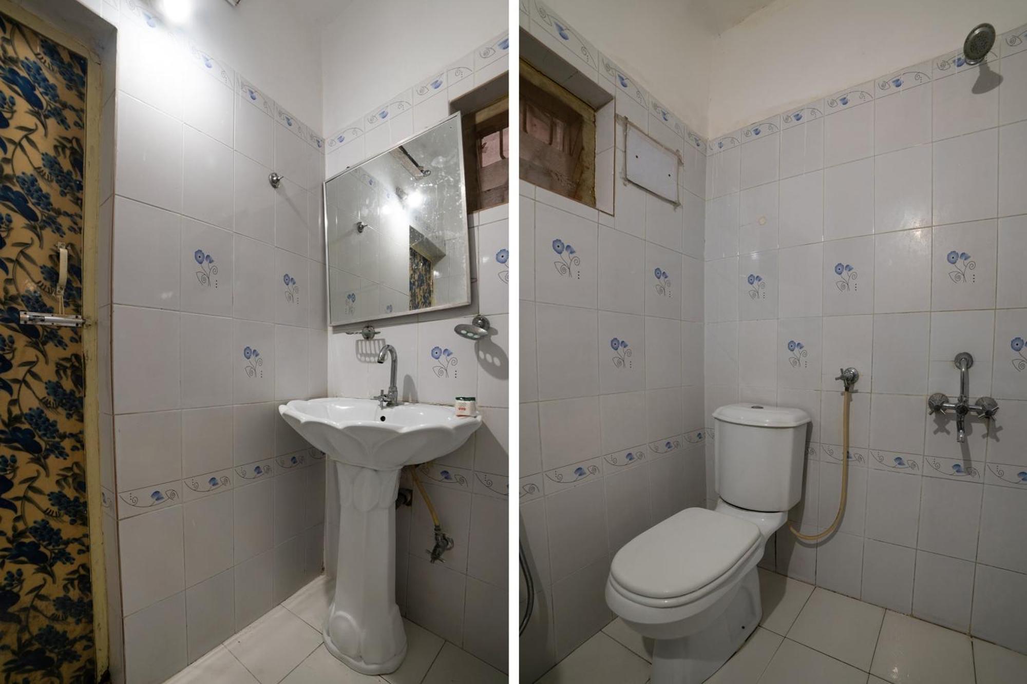 Oyo Th Guest House Hyderabad Exterior foto